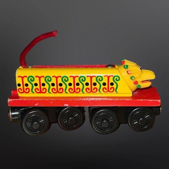 Thomas & Friends Wooden Railway Chinese Dragon Car Ribbon Tail B14 - Picture 2 of 5